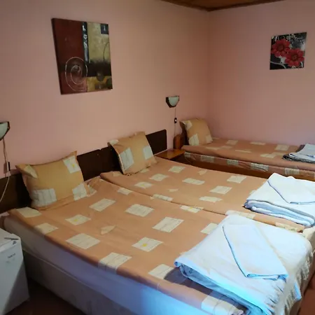 Hotel Family Santo 3*